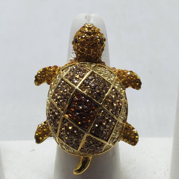 Gold crystal rhinestone pave turtle ring - Picture 1 of 8